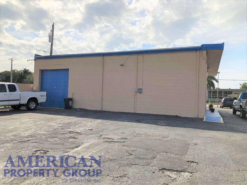 Turn Key Auto Sales Property!: 3501 14th St W, Bradenton, FL 34205